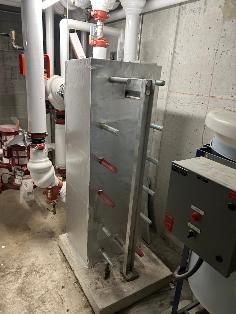 Frame heat exchanger before insulation